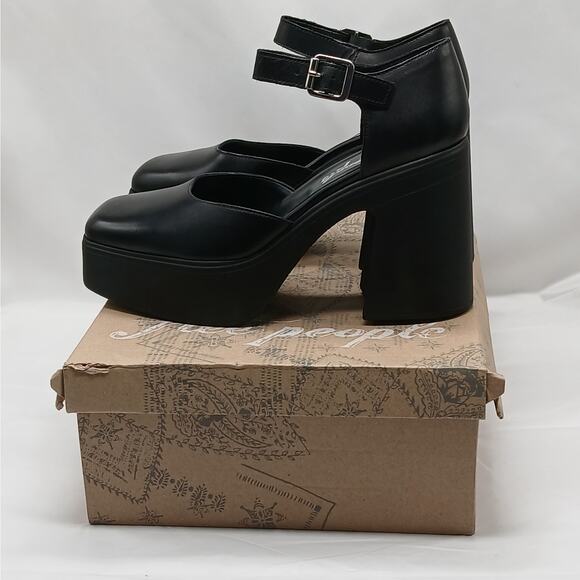 $168 Free People Gwen Mary Jane Platform Pumps Women 9.5 Black Chunky Heel Shoes - Picture 14 of 14
